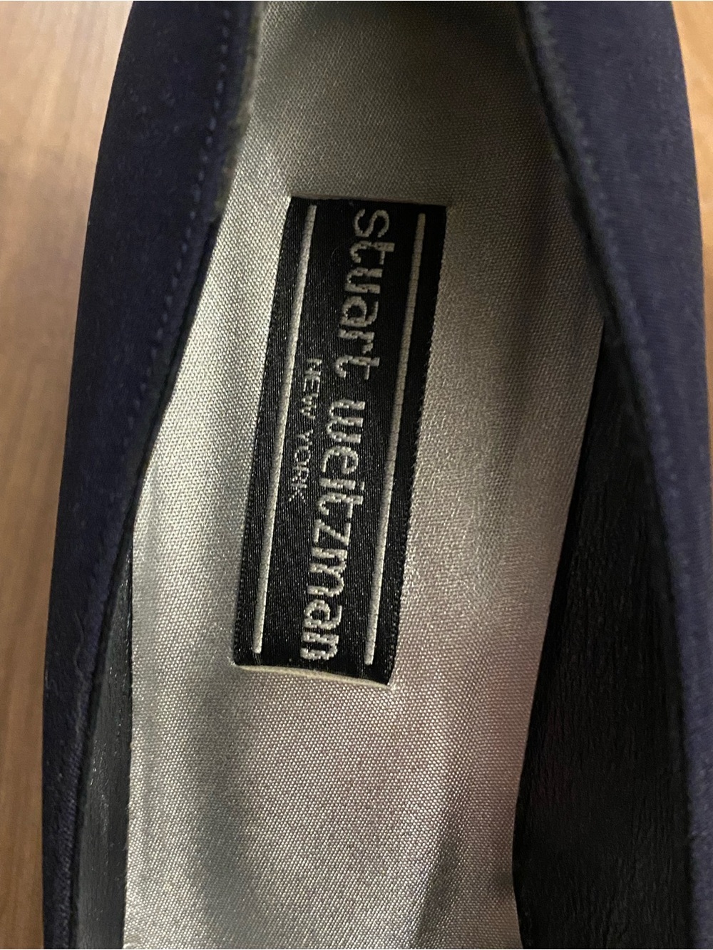 Stuart Weitzman Dark Navy Pointed Toe Curved Mid Heel Pumps💙 - Picture 6 of 8